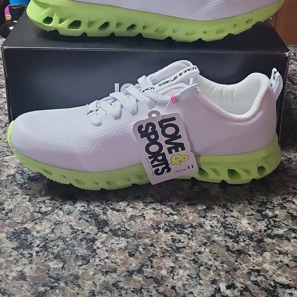 Love & Sports Women's Lace-Up Tech Running Sneakers size 11 new with box & tags - Picture 11 of 12